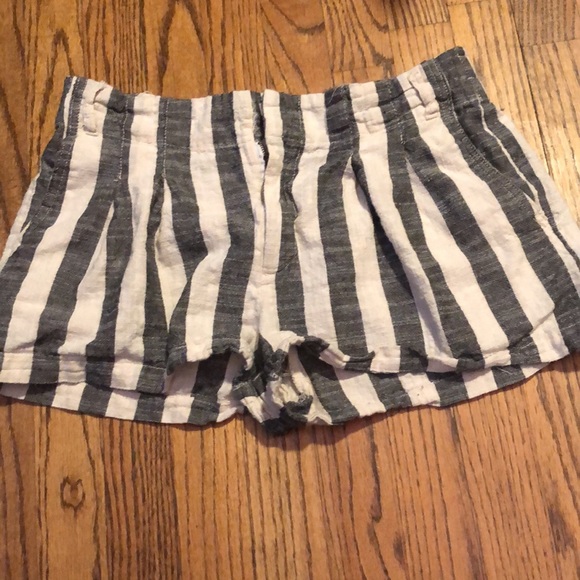 Indigo rising striped linen shorts size large - Picture 6 of 9